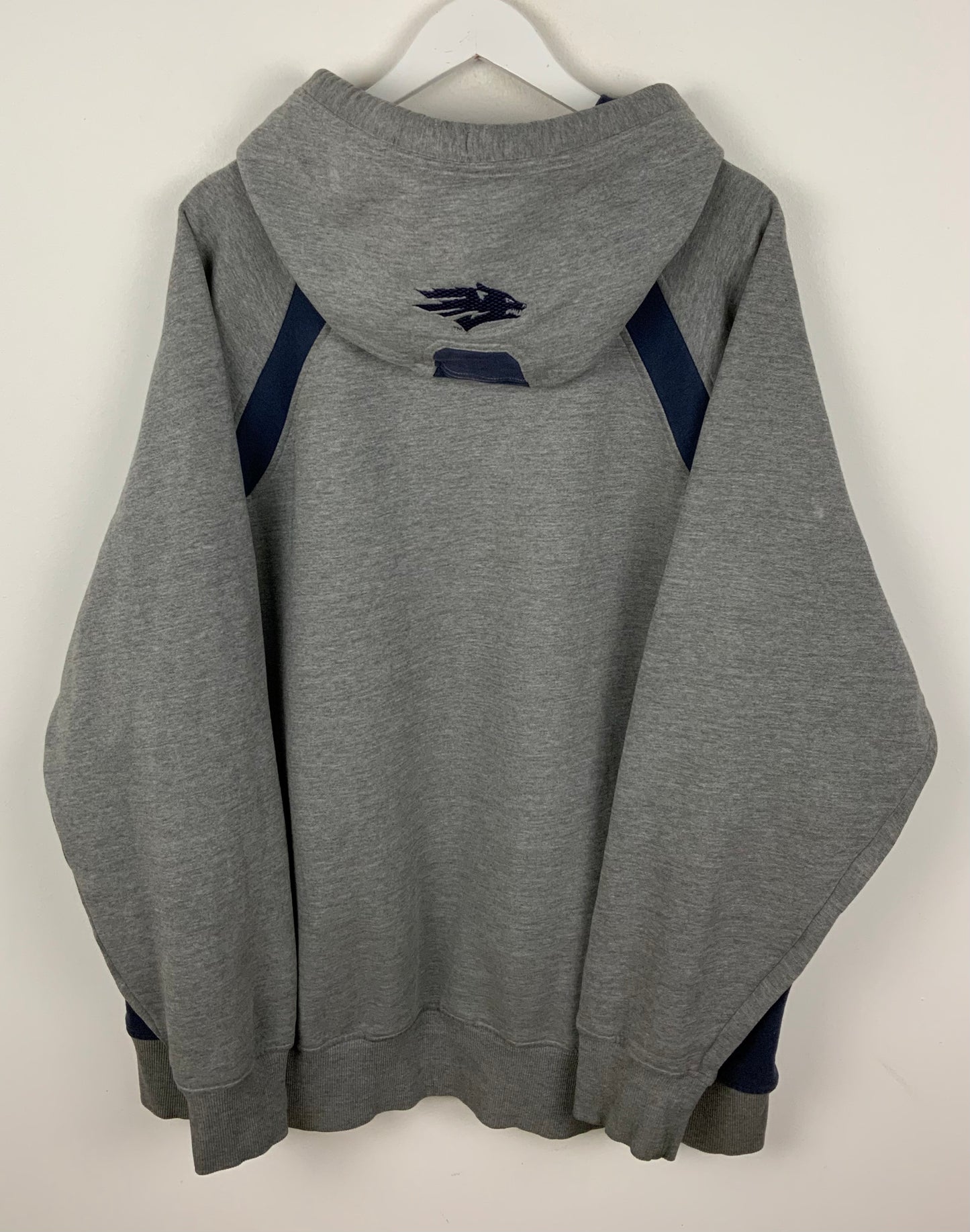 Nevada Wolfpack x Nike Vintage College Hoodie mit Miniswoosh / Bestickt / Dicker Stoff / XXL