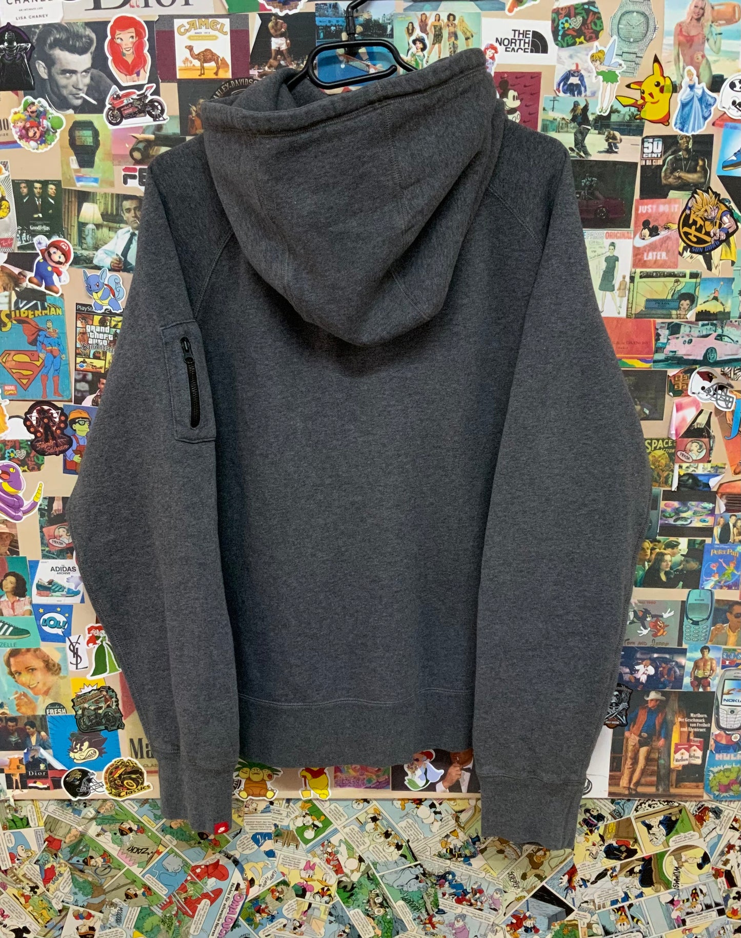 Nike Zip Hoodie mit Ärmeltasche / L